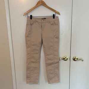 White House Black Market Women's Tan Cropped Pants Size 2